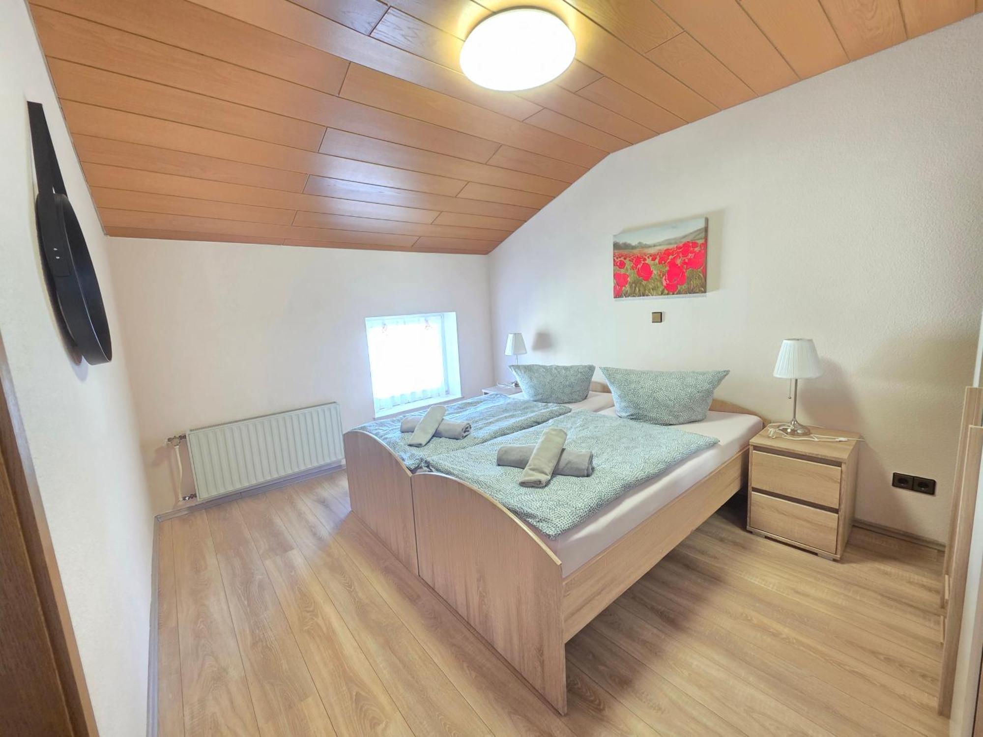 Elena Flat Mohn Duisburg Zentrum Luaran gambar