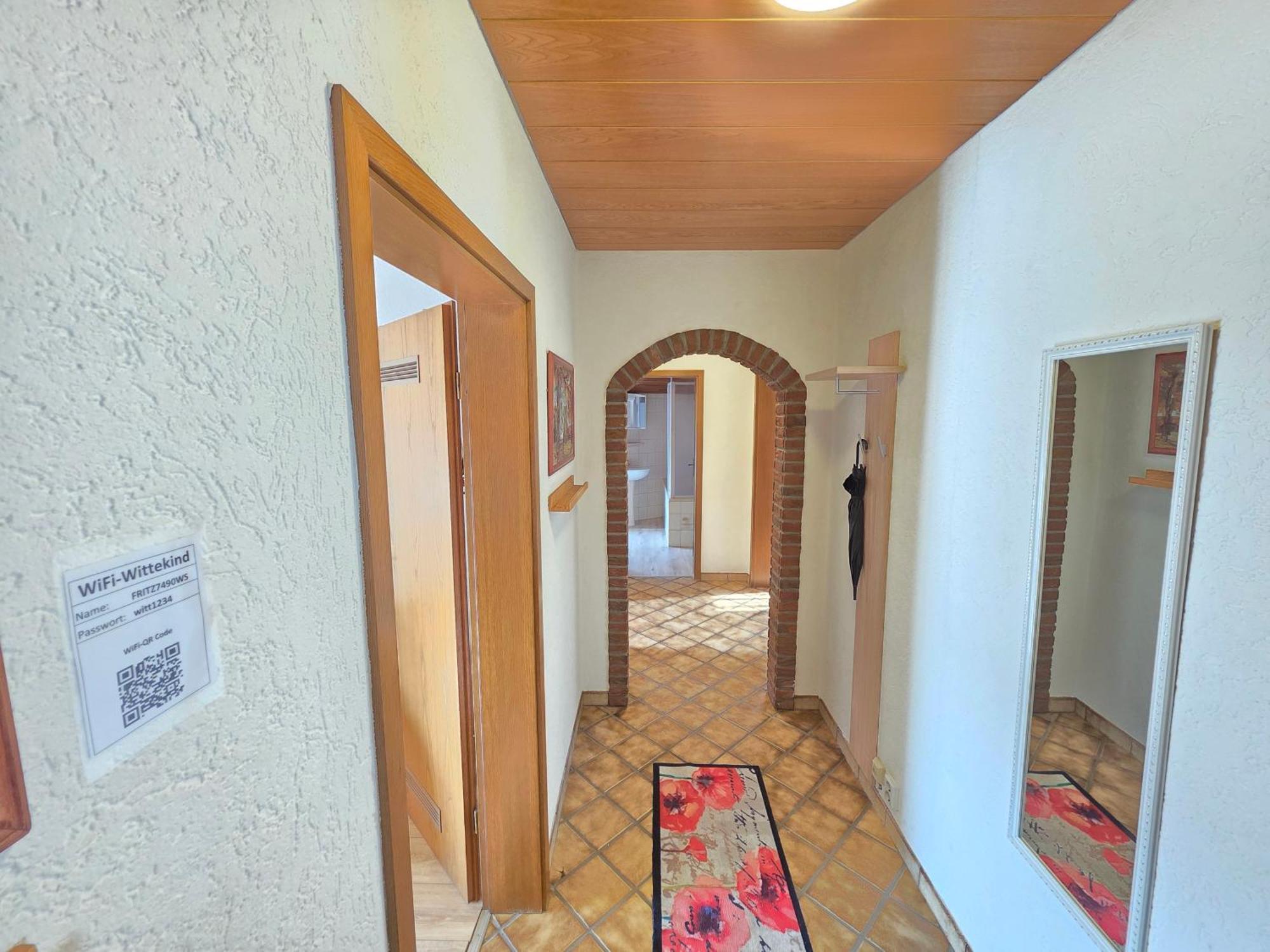 Elena Flat Mohn Duisburg Zentrum Luaran gambar